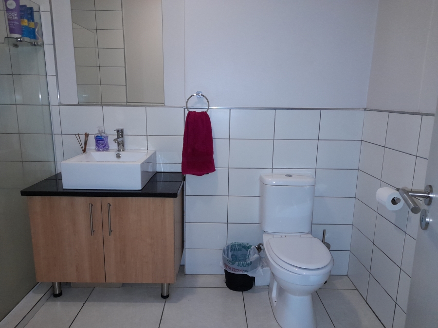 To Let 1 Bedroom Property for Rent in Mowbray Western Cape